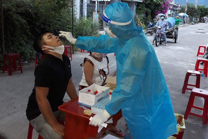 Từ 7 giờ đến 12 giờ ngày 25/7/2021 tỉnh Khánh Hòa ghi nhận 20 trường hợp dương tính với SARS-CoV-2